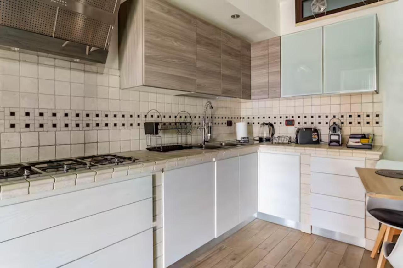Old Lighthouse - Beach Apartment - Fiumicino Airport Экстерьер фото