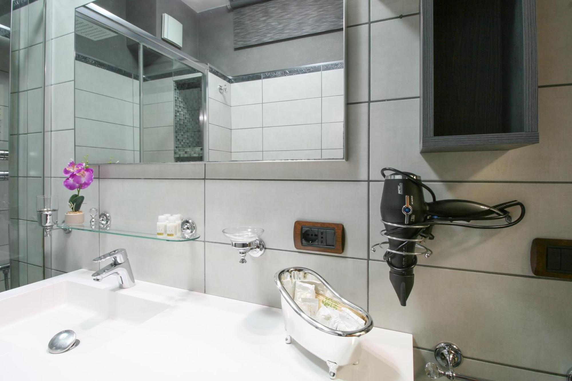Old Lighthouse - Beach Apartment - Fiumicino Airport Экстерьер фото