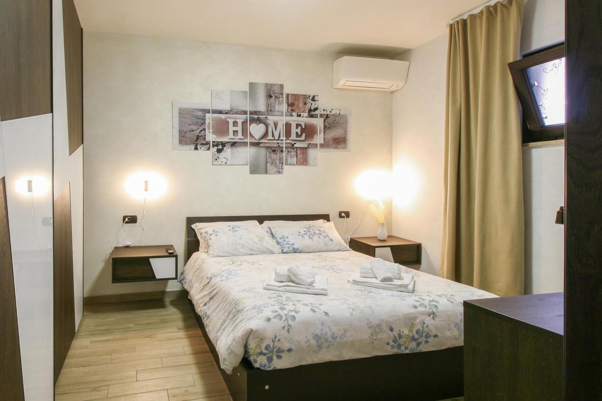Old Lighthouse - Beach Apartment - Fiumicino Airport Экстерьер фото